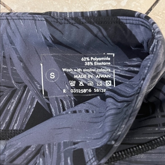 SWEATY BETTY Power Pace 7/8 Workout Leggings Size Small - Picture 5 of 8